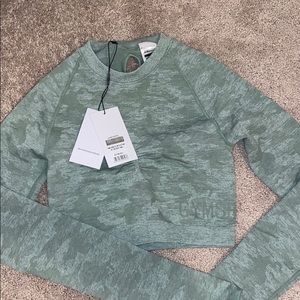 Gymshark Camo Seamless Long Sleeve Crop sage Green